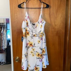 NWT Express White Floral Dress